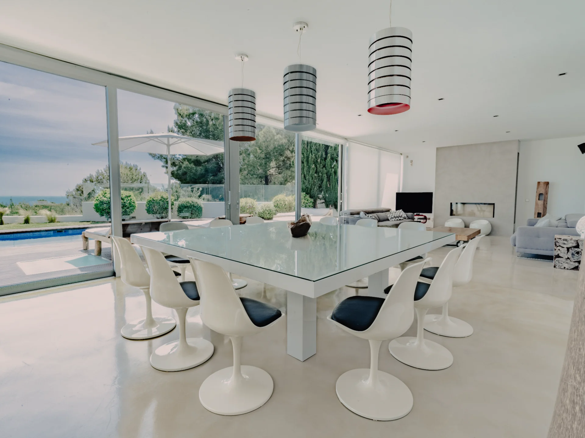 [photos.living_space_10]